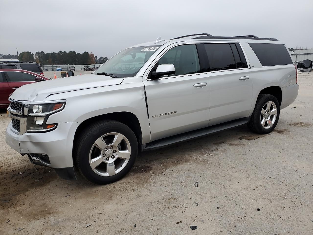 Chevrolet Suburban C1500 Lt Image 1