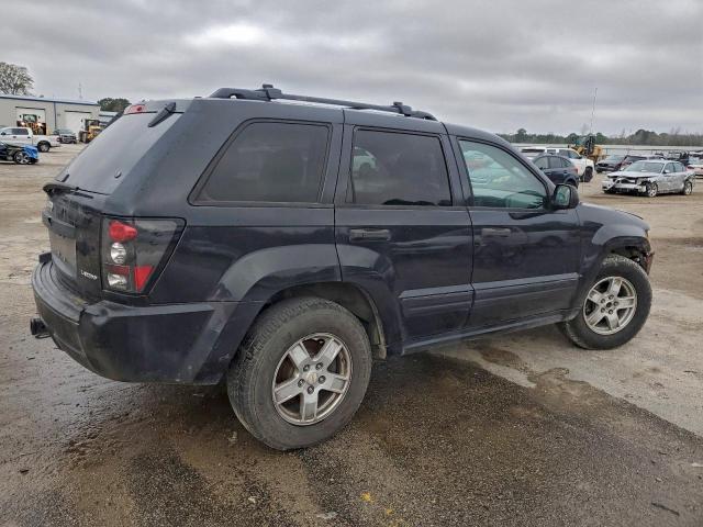 Jeep Grand Cherokee Laredo Image 2