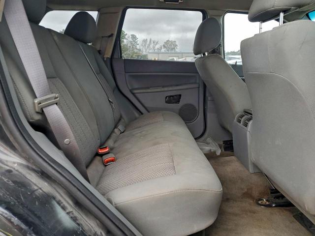 Jeep Grand Cherokee Laredo Image 10