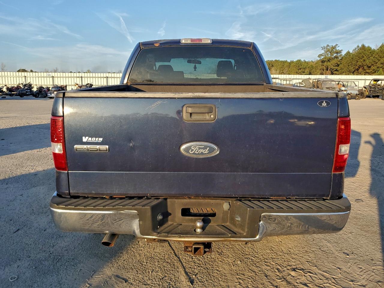 Ford F-150 Supercrew Image 7