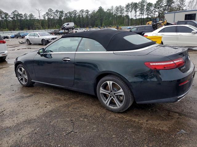 Mercedes-Benz E-Class 450 4matic Image 9