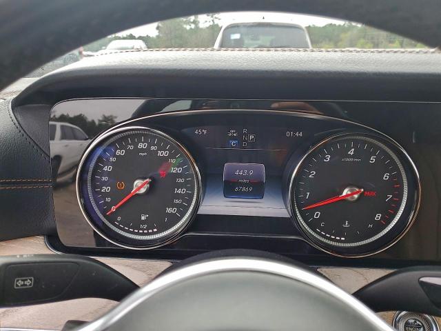 Mercedes-Benz E-Class 450 4matic Image 12
