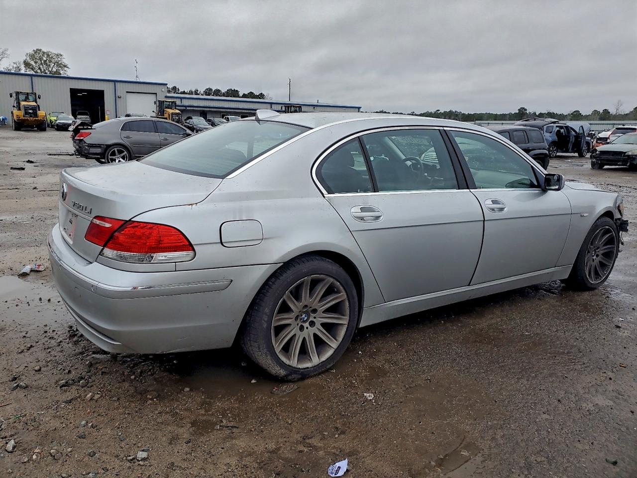 BMW 7 Series Li Image 4