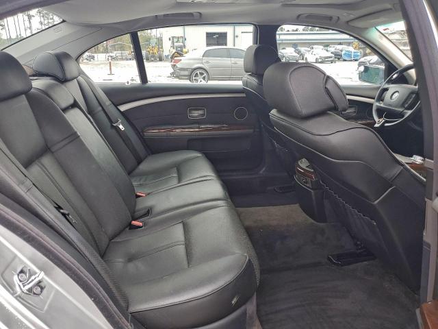 BMW 7 Series Li Image 9