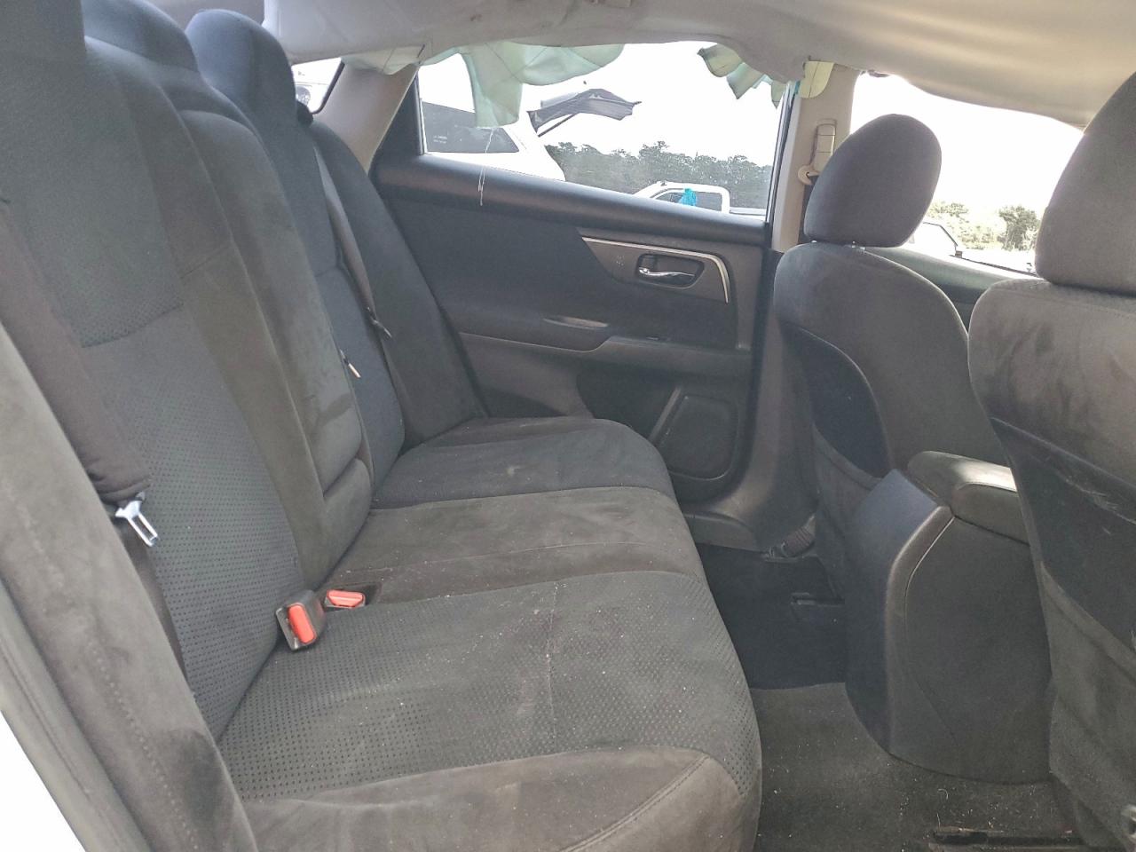 Nissan Altima 2.5 Image 7