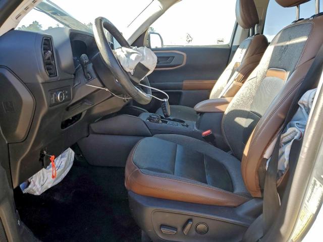 Ford Bronco Outer Banks Image 6