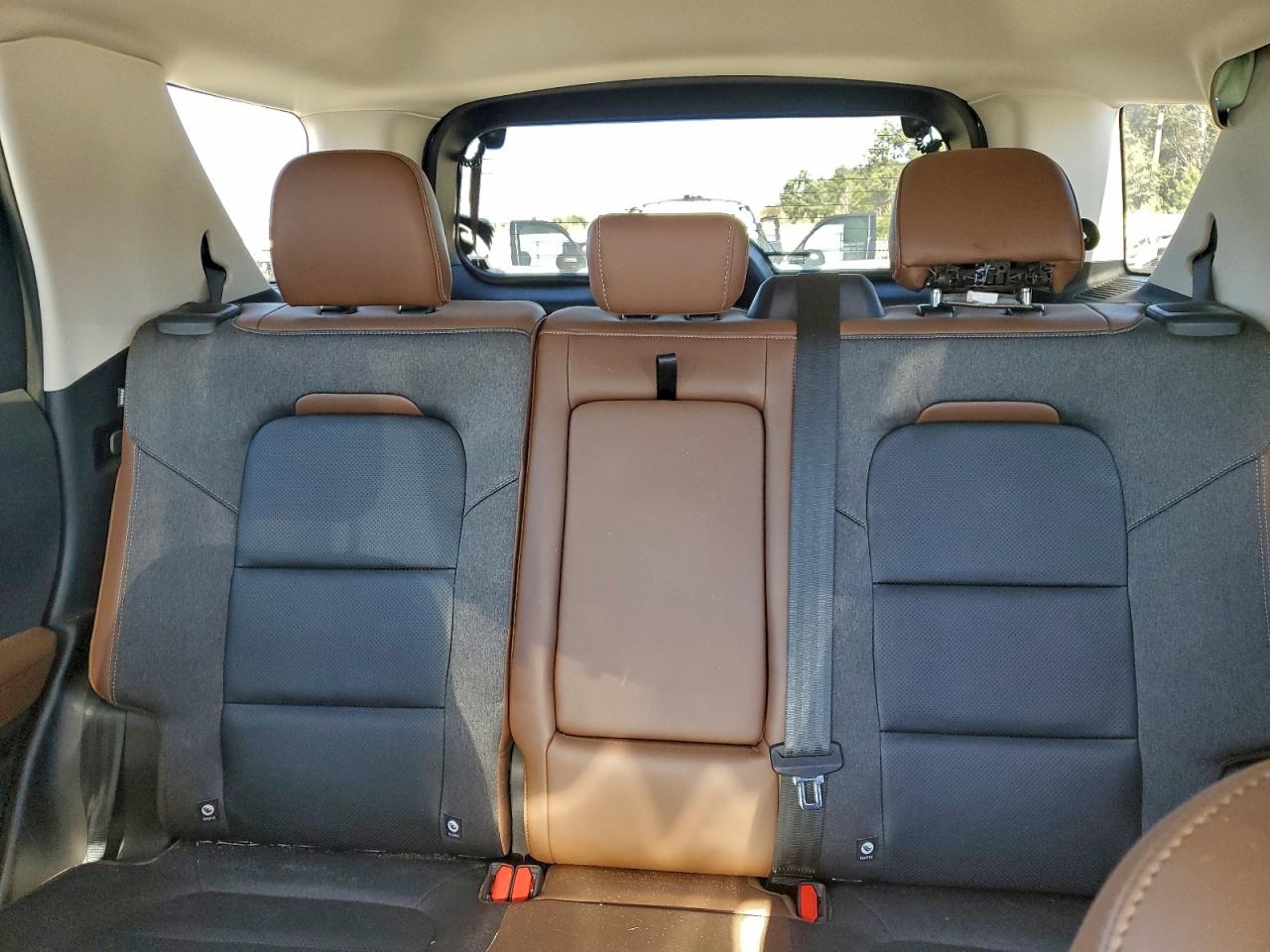 Ford Bronco Outer Banks Image 9