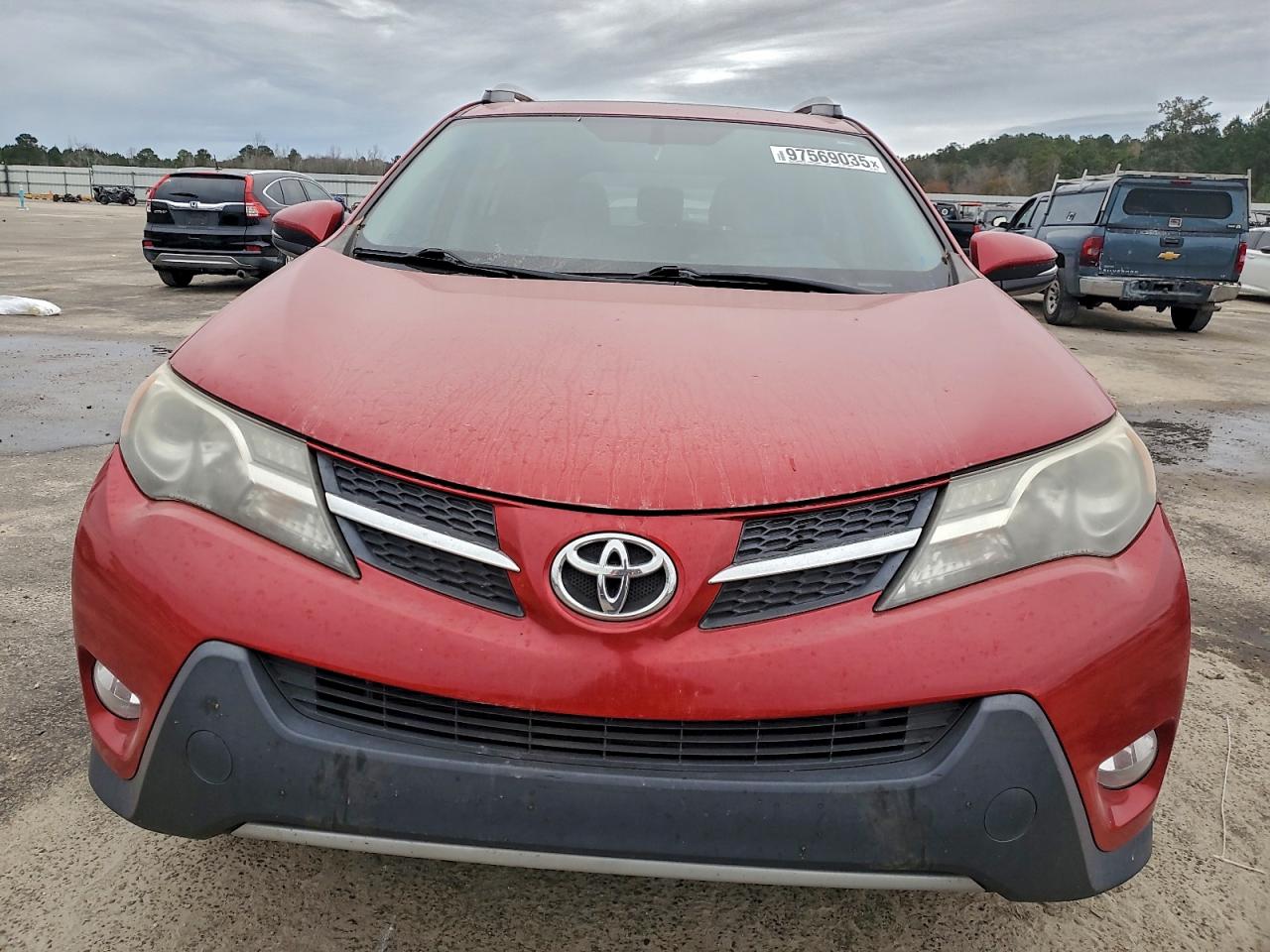 Toyota RAV4 Xle Image 4