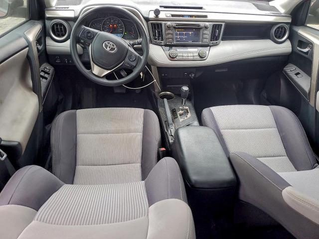 Toyota RAV4 Xle Image 13