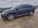 Chrysler Pacifica Touring L Image 1