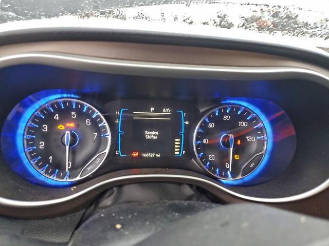 Chrysler Pacifica Touring L Image 10