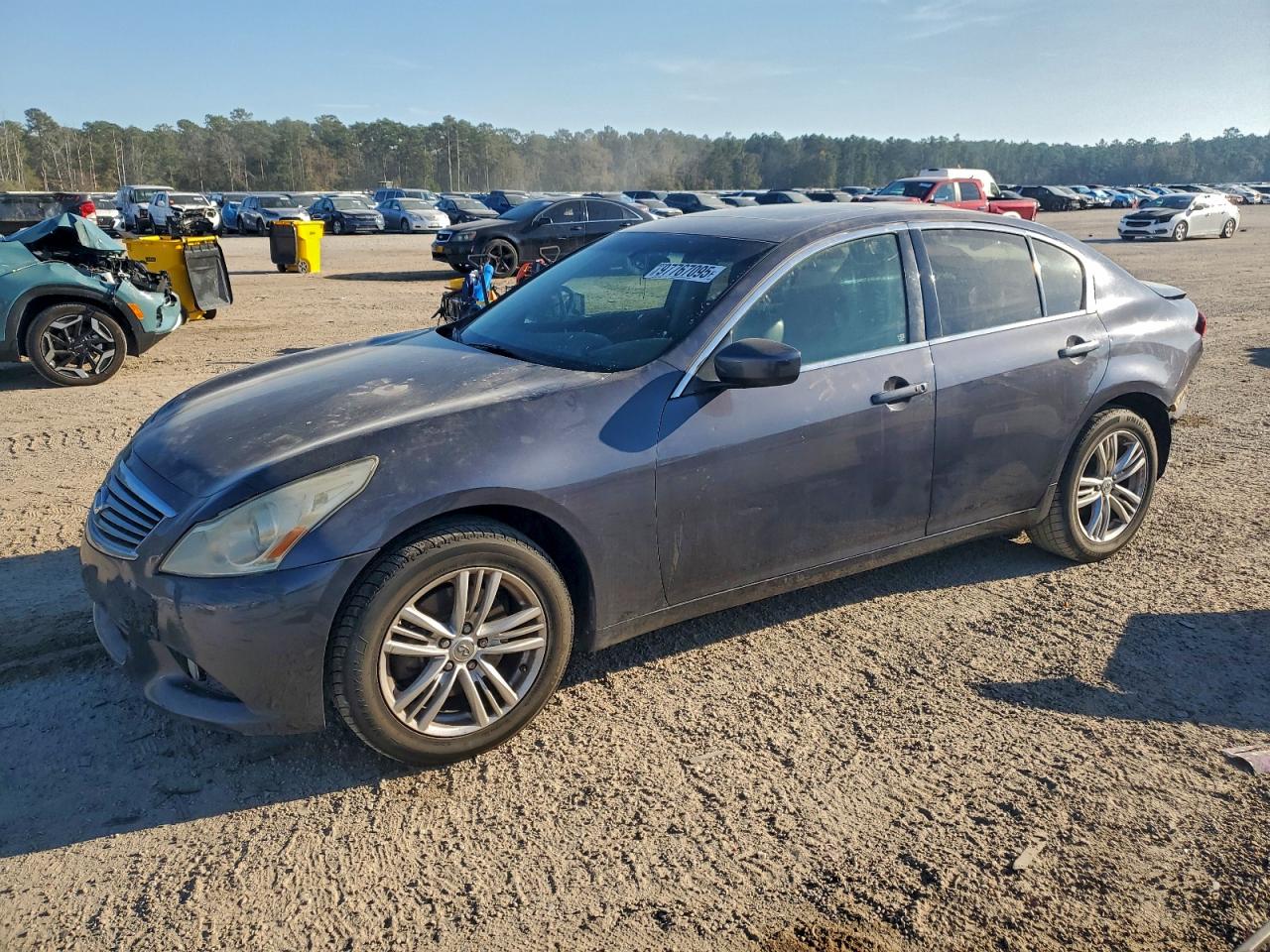 INFINITI G25 Image 1