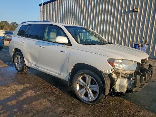 Toyota Highlander Sport Image 7