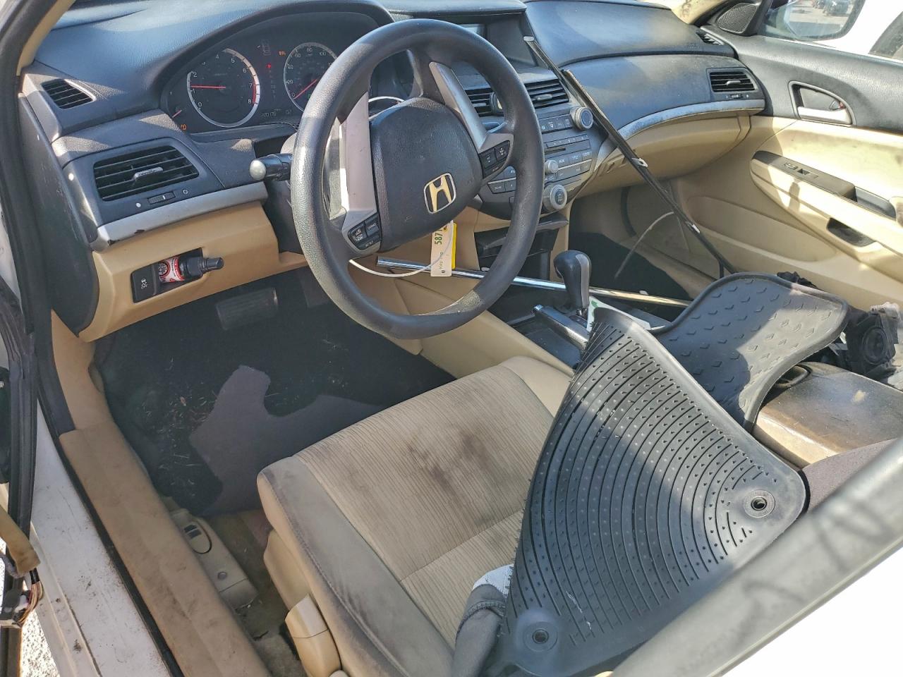 Honda Accord Lx Image 9