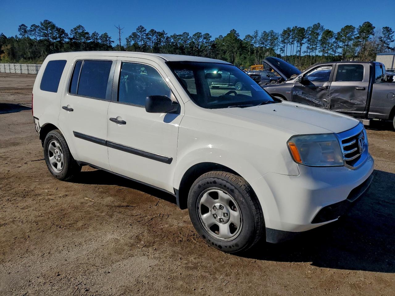 Honda Pilot Lx Image 3