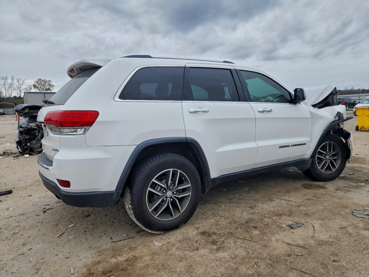 Jeep Grand Cherokee Limited Image 3