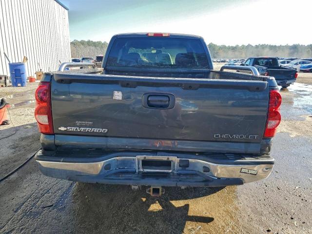 Chevrolet Silverado C1500 Image 6