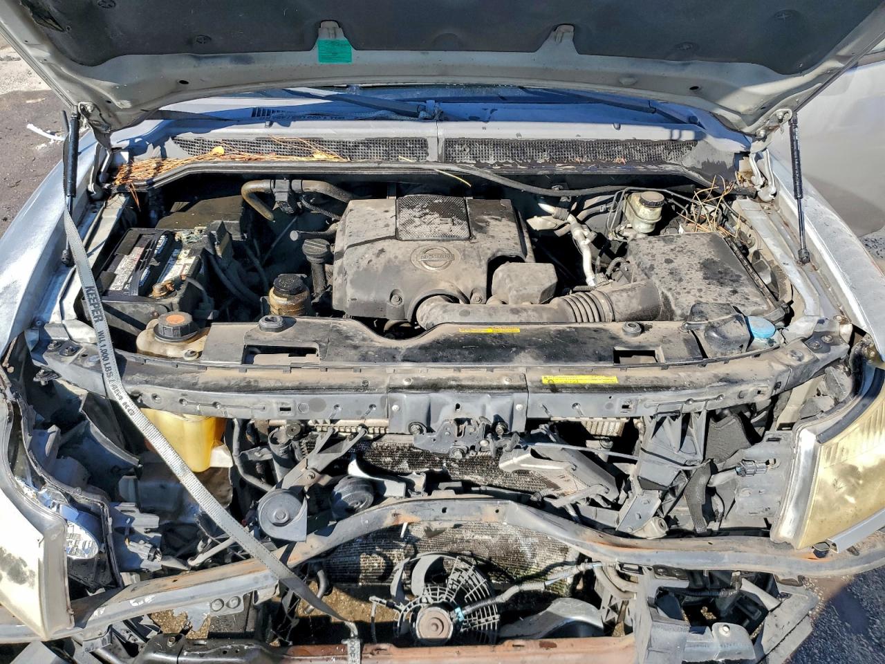 Nissan Titan Xe Image 7