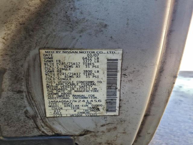 Nissan Titan Xe Image 6