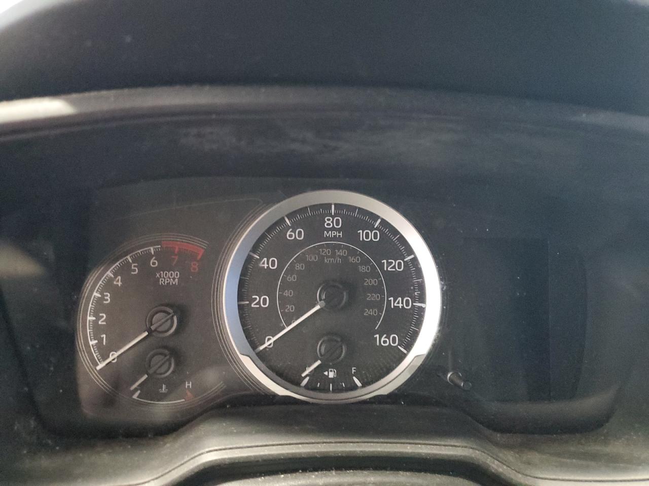 Toyota Corolla Le Image 5