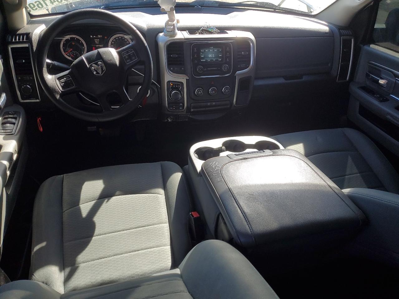 Ram 1500 Slt Image 4