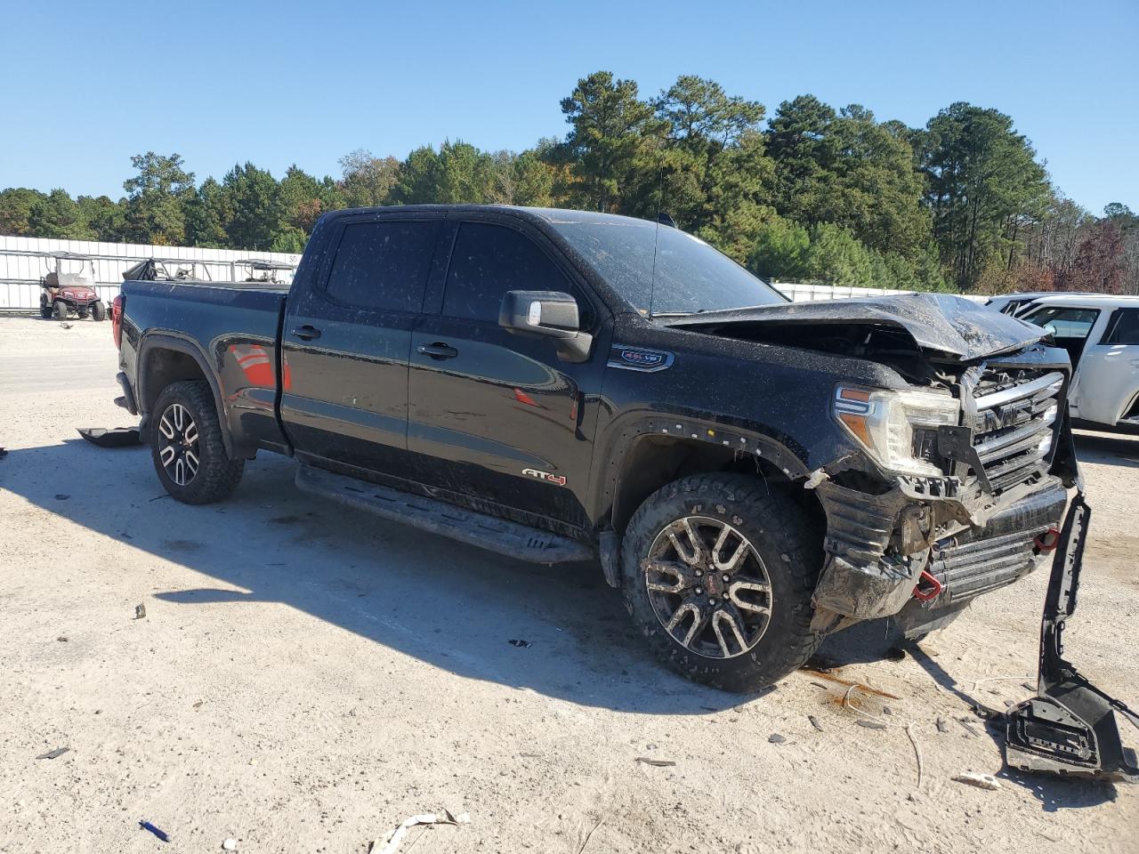 GMC Sierra K1500 At4 Image 4