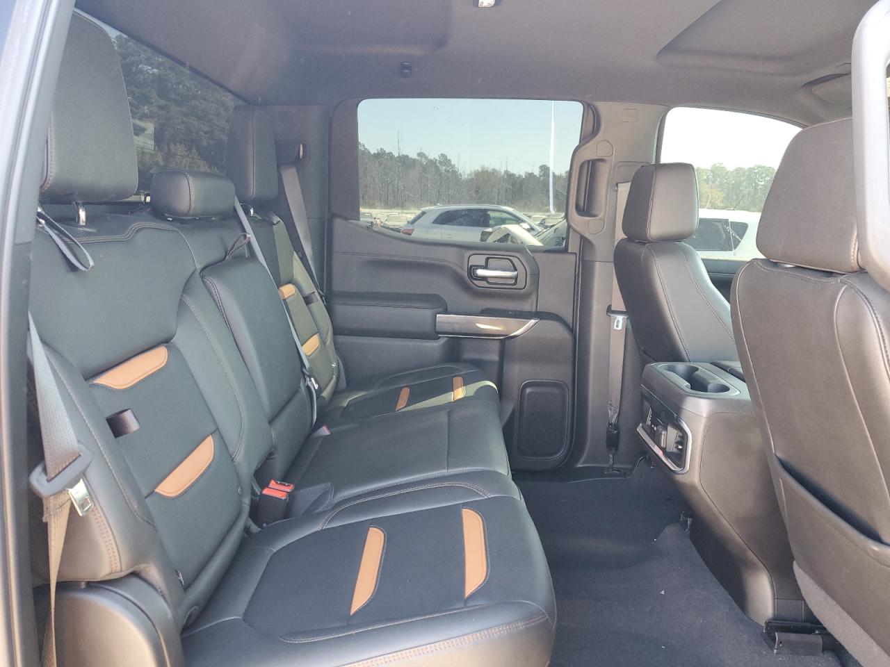 GMC Sierra K1500 At4 Image 9