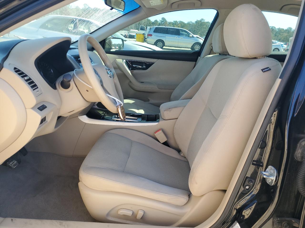 Nissan Altima 2.5 Image 13