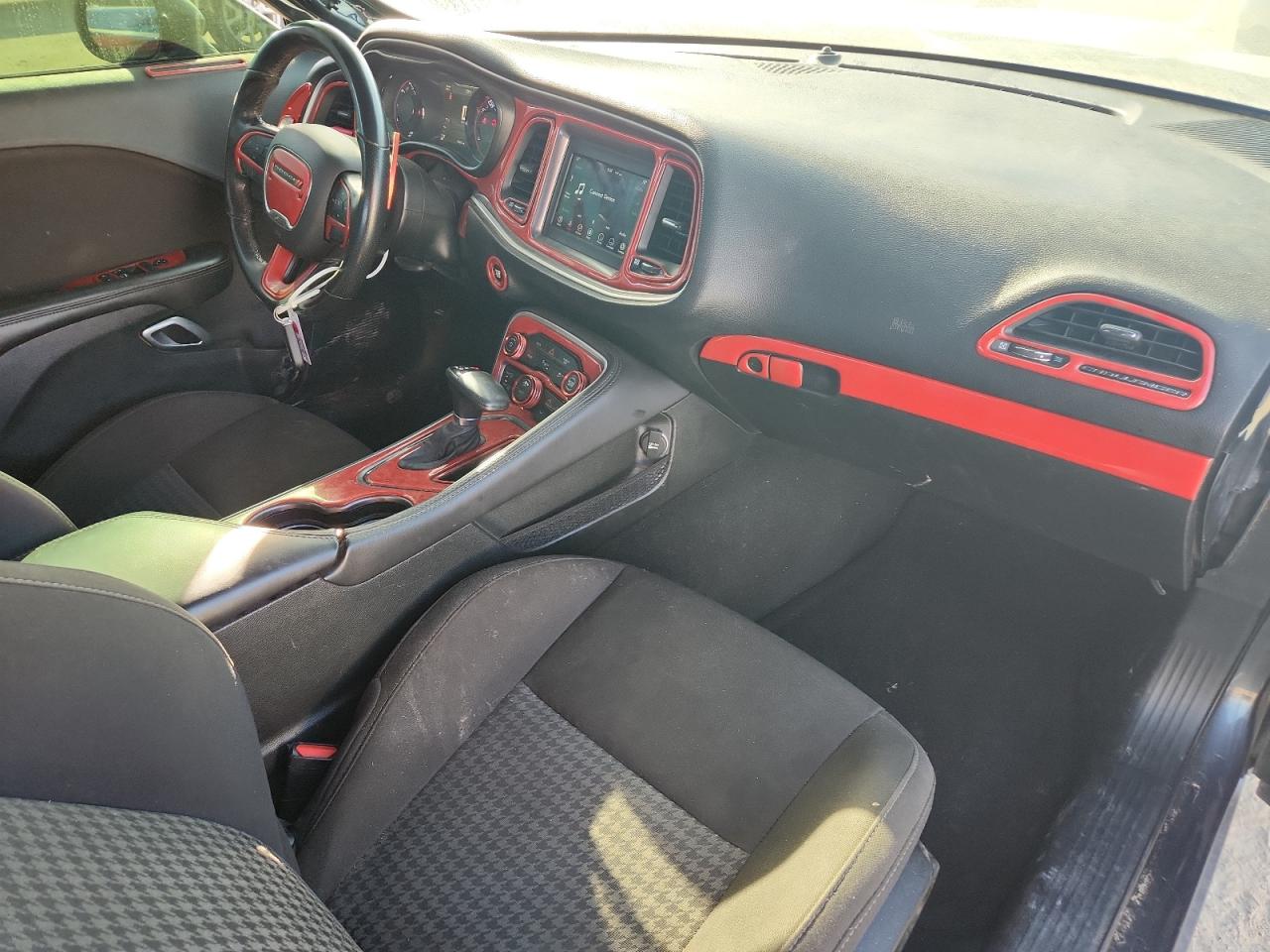 Dodge Challenger Gt Image 9