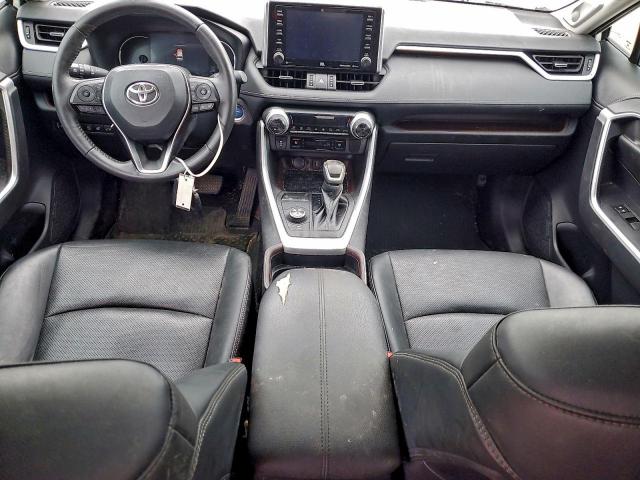 Toyota RAV4 Limited Image 9