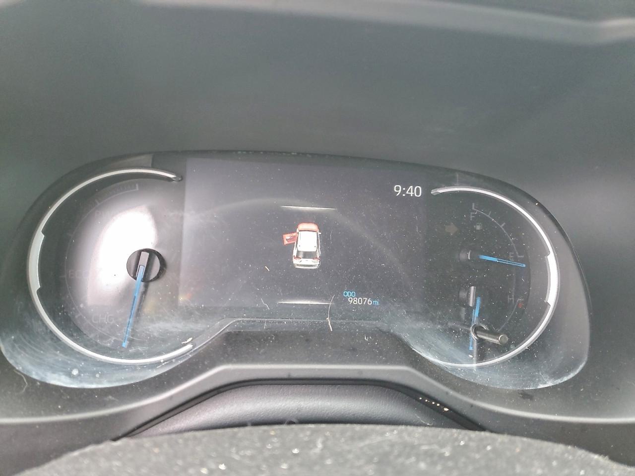 Toyota RAV4 Limited Image 7