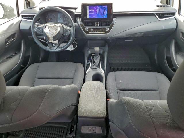 Toyota Corolla Le Image 11