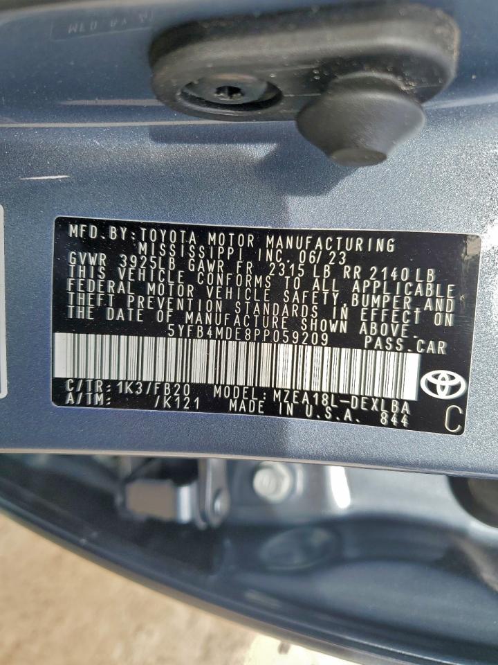 Toyota Corolla Le Image 12