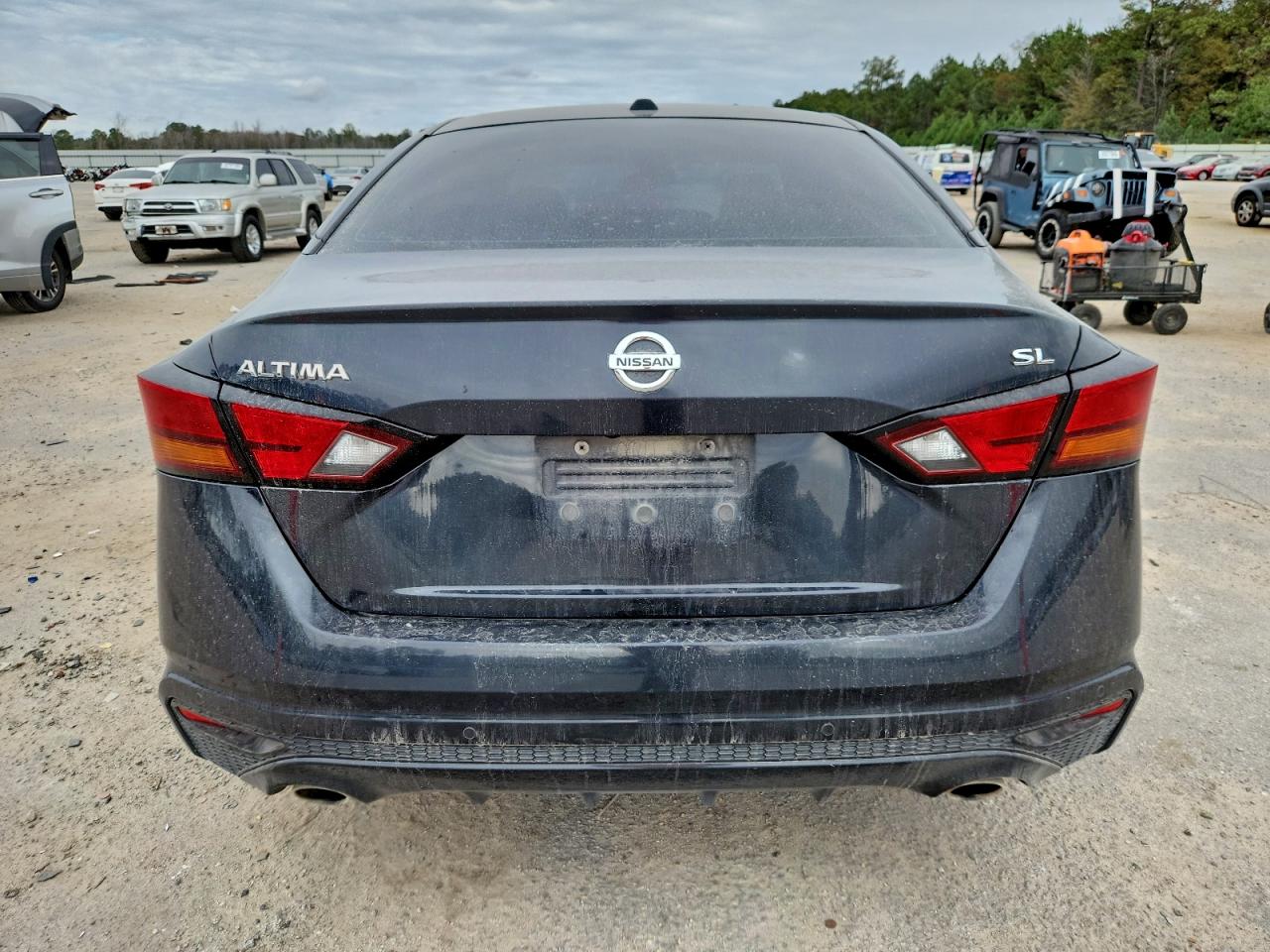 Nissan Altima Sl Image 12