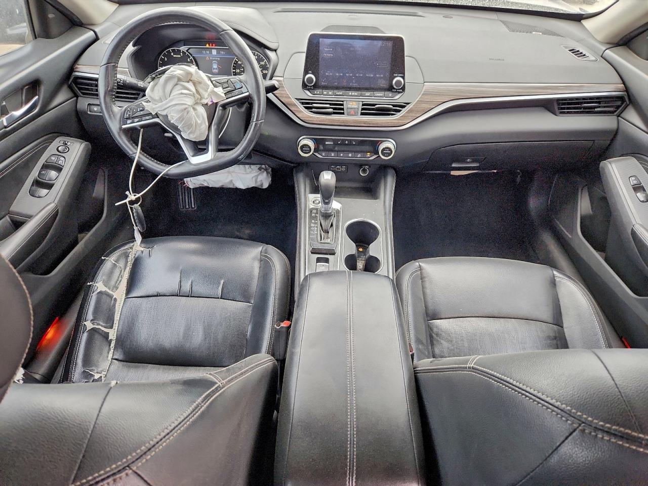 Nissan Altima Sl Image 3