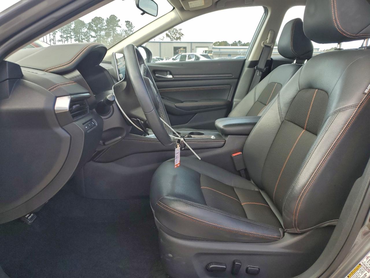 Nissan Altima Sr Image 5