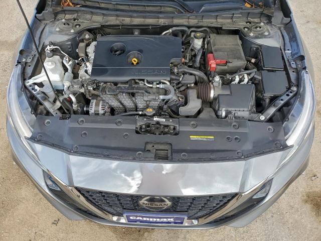 Nissan Altima Sr Image 11