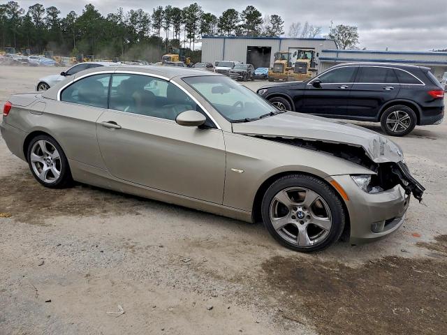 BMW 3 Series I Image 12