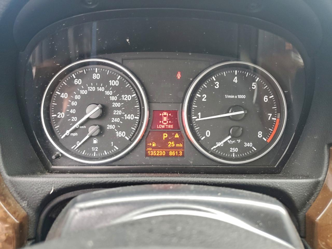 BMW 3 Series I Image 6