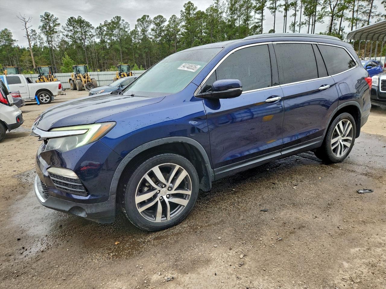 Honda Pilot Touring Image 1