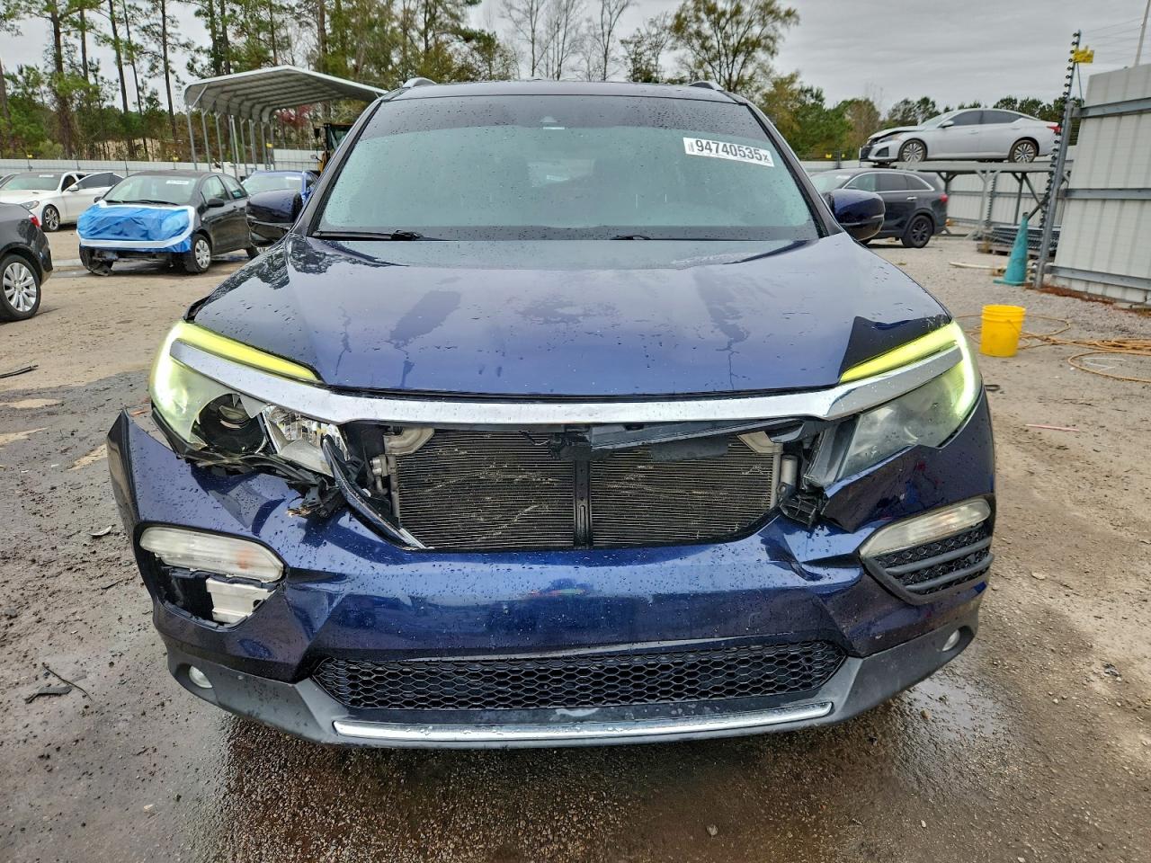 Honda Pilot Touring Image 9