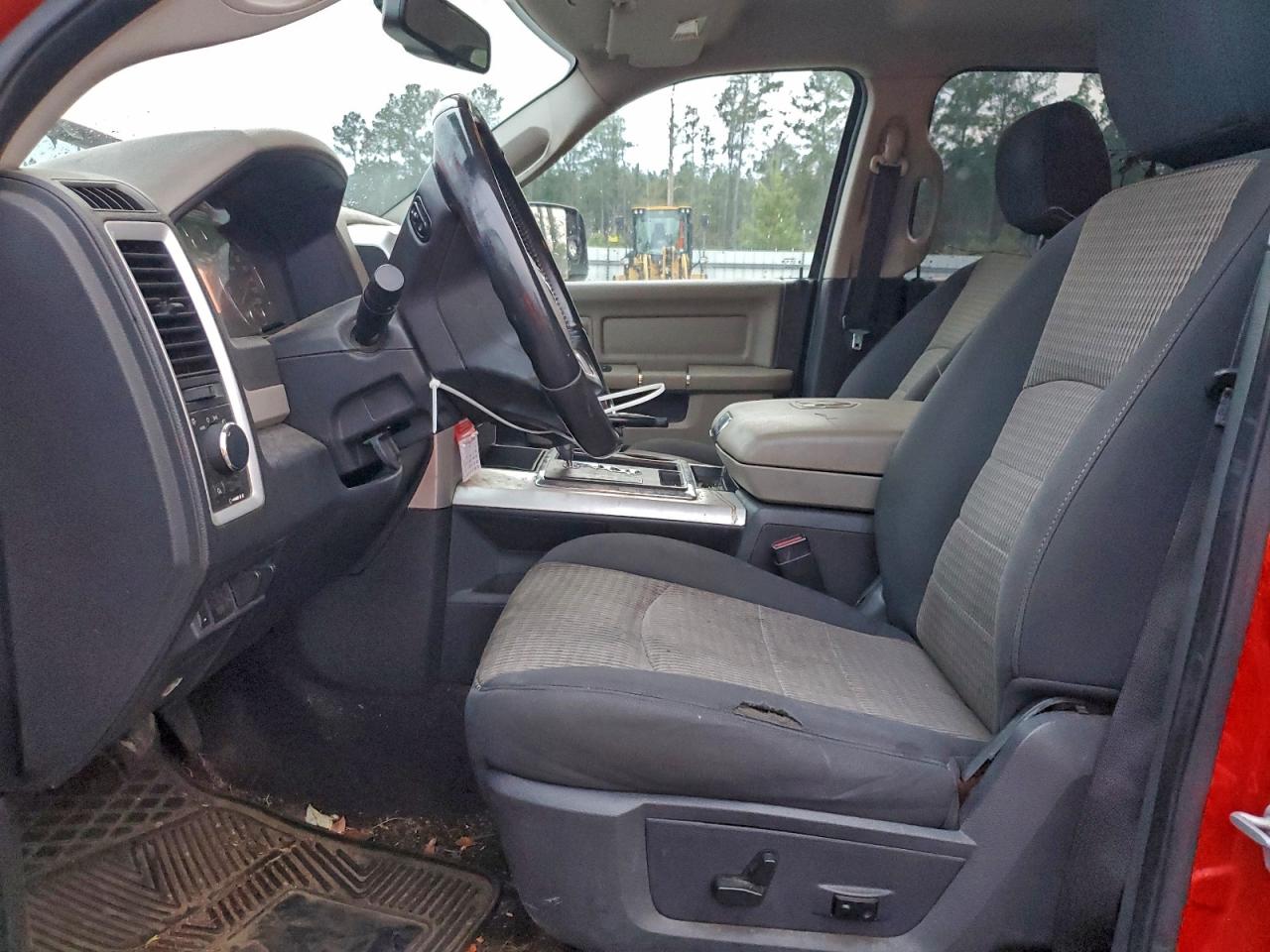 Dodge Ram 1500 Image 9