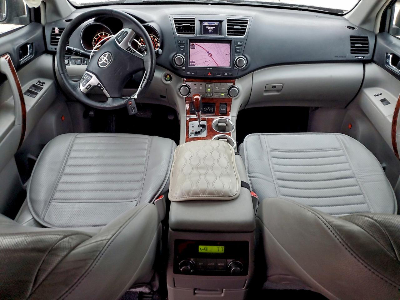 Toyota Highlander Limited Image 5