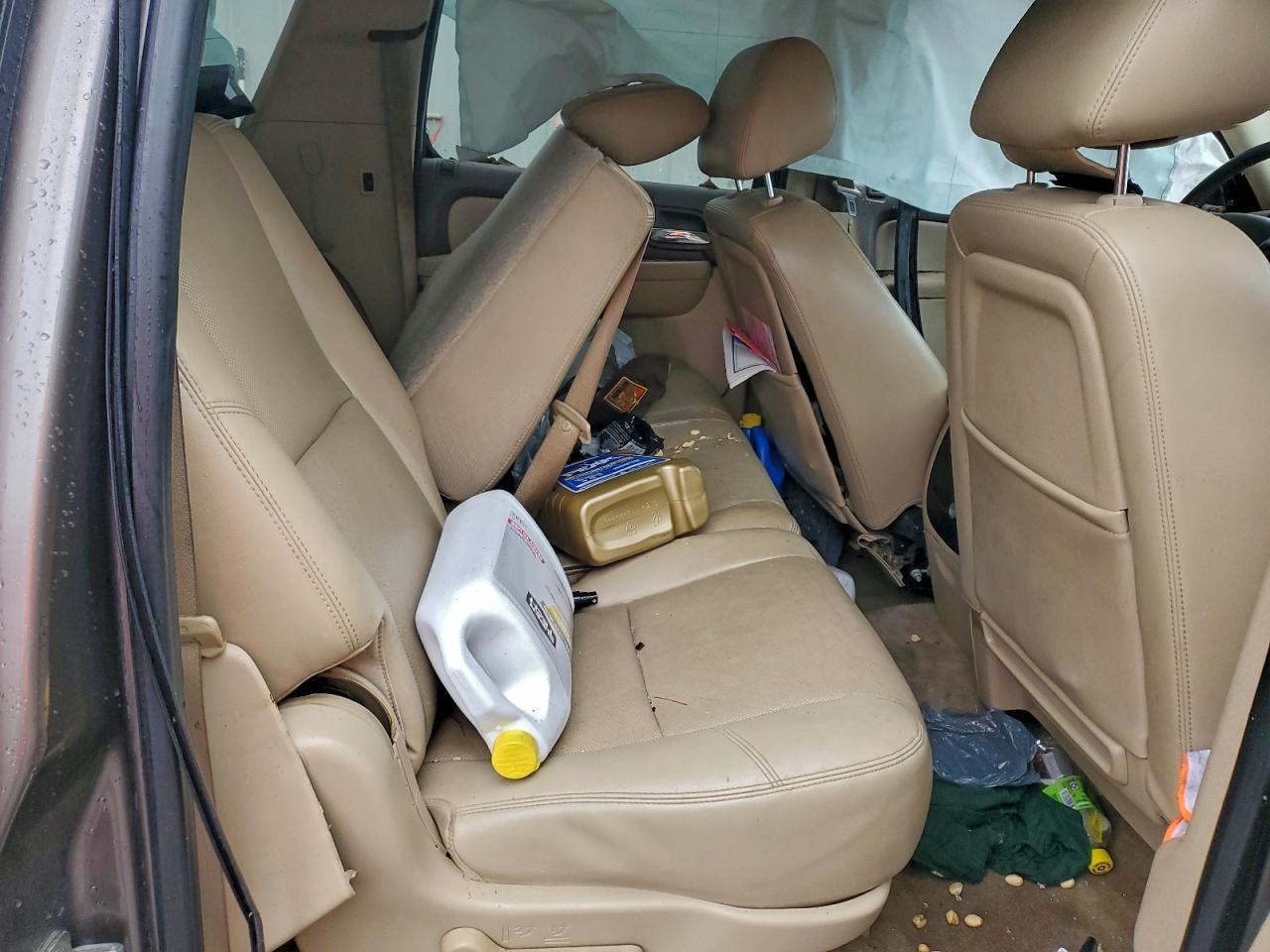 GMC Yukon C1500 Slt Image 6