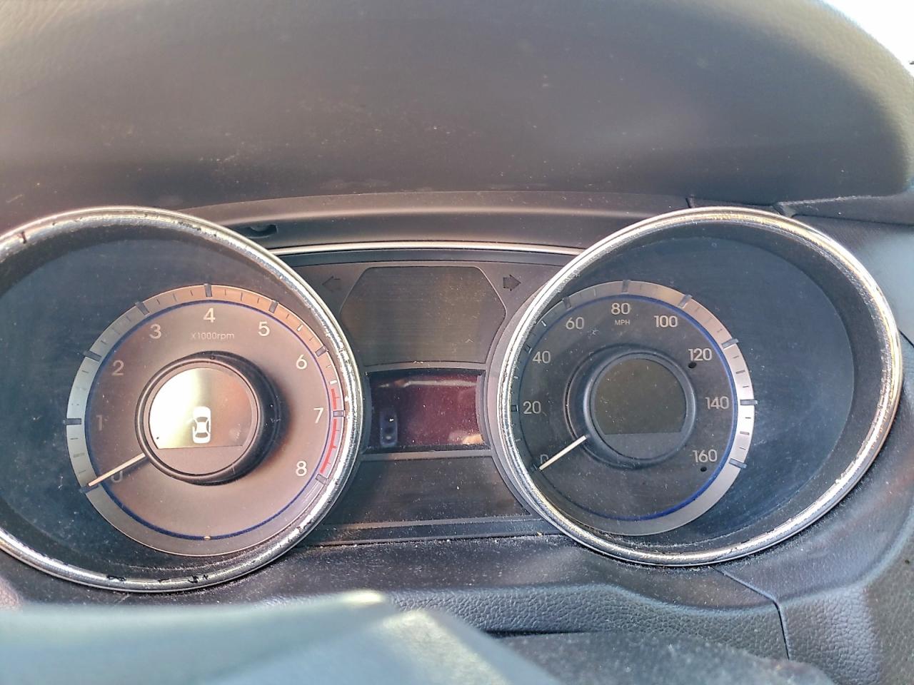 Hyundai SONATA Gls Image 12