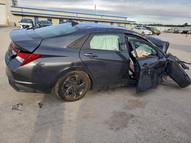 Hyundai ELANTRA Sel Image 10