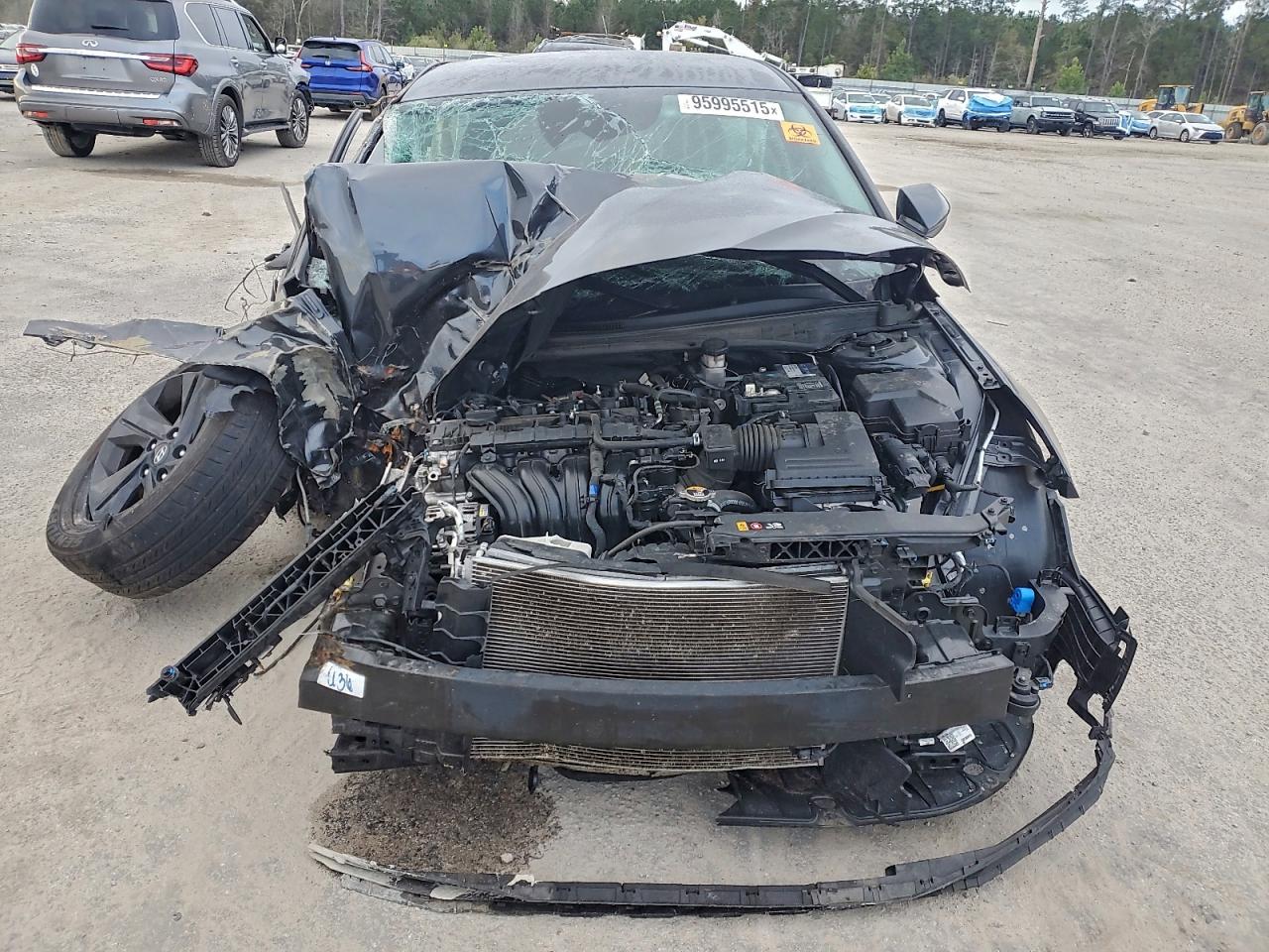 Hyundai ELANTRA Sel Image 4