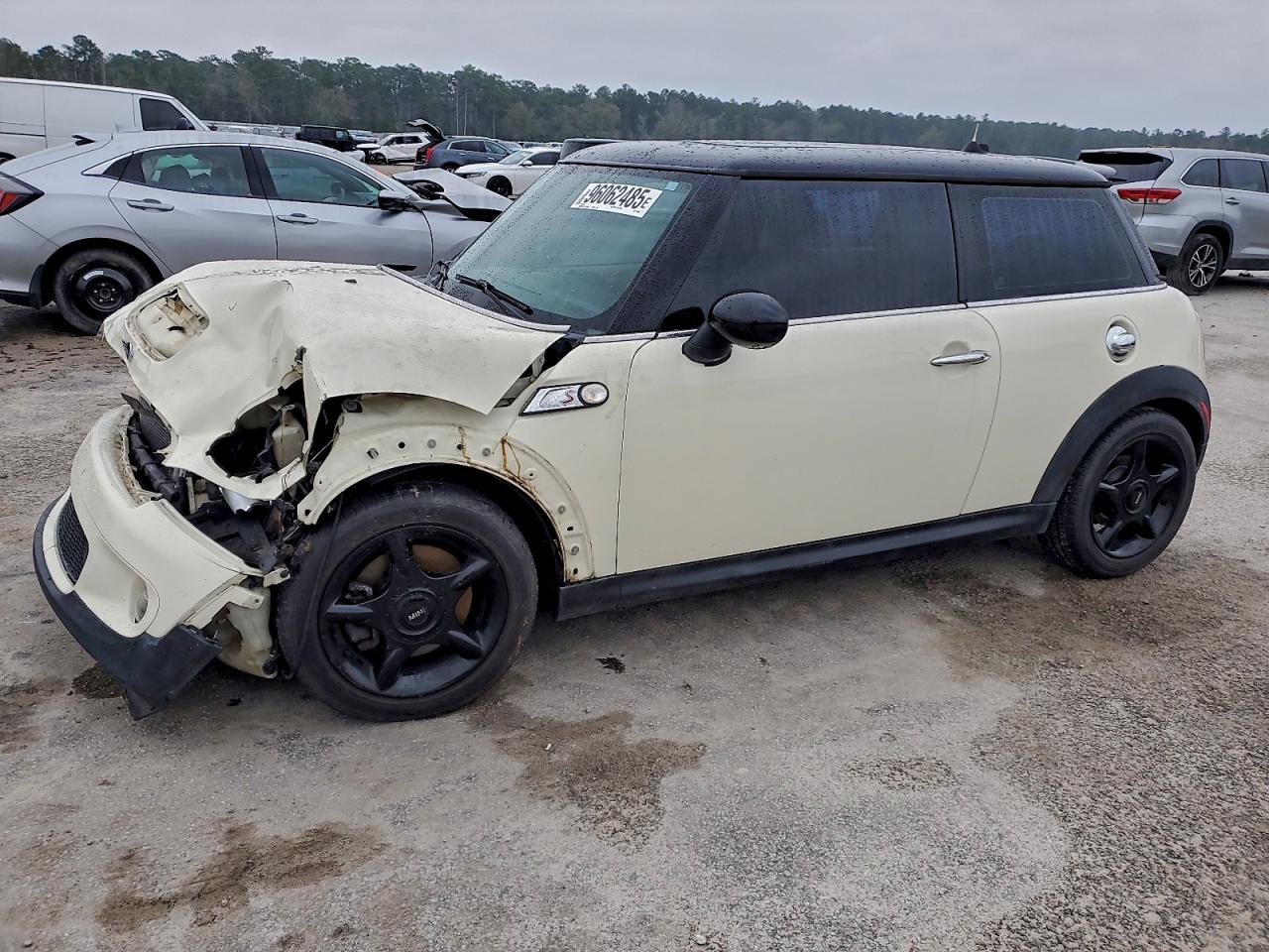 MINI Cooper S Image 1