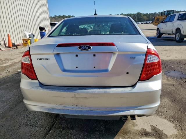 Ford Fusion Se Image 12