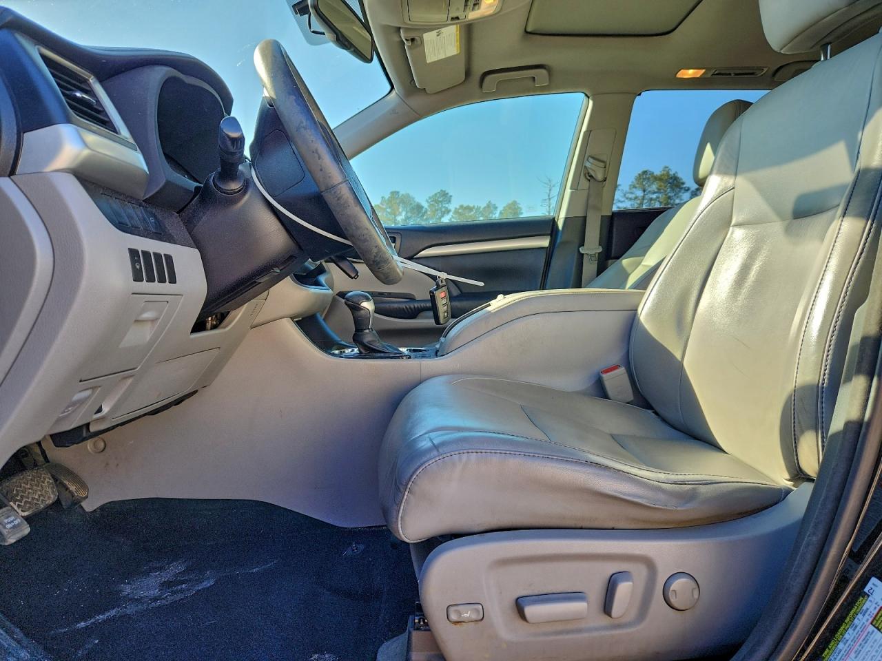 Toyota Highlander Xle Image 7